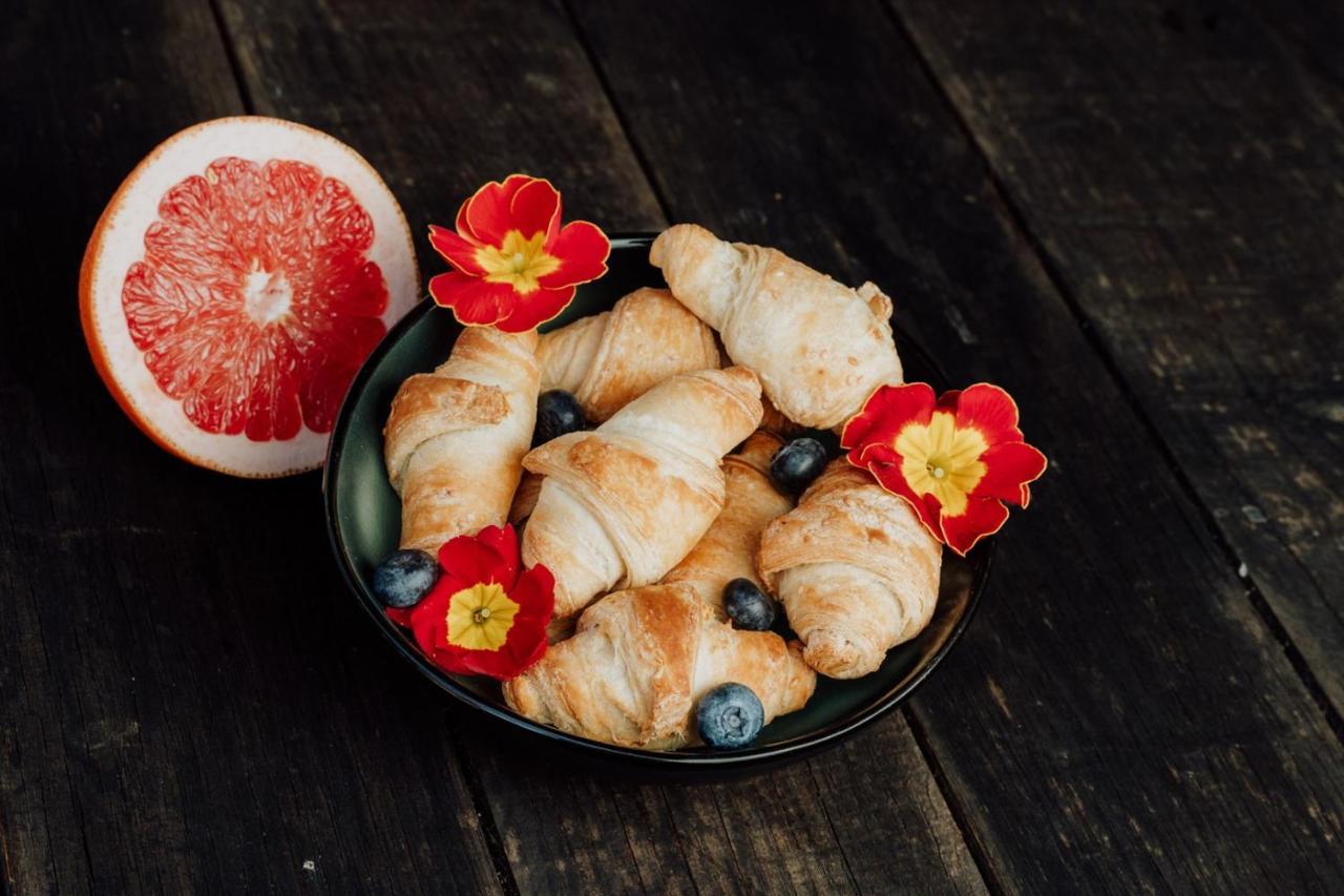 Bed And Breakfast Kolo Adults Only Bužinija エクステリア 写真