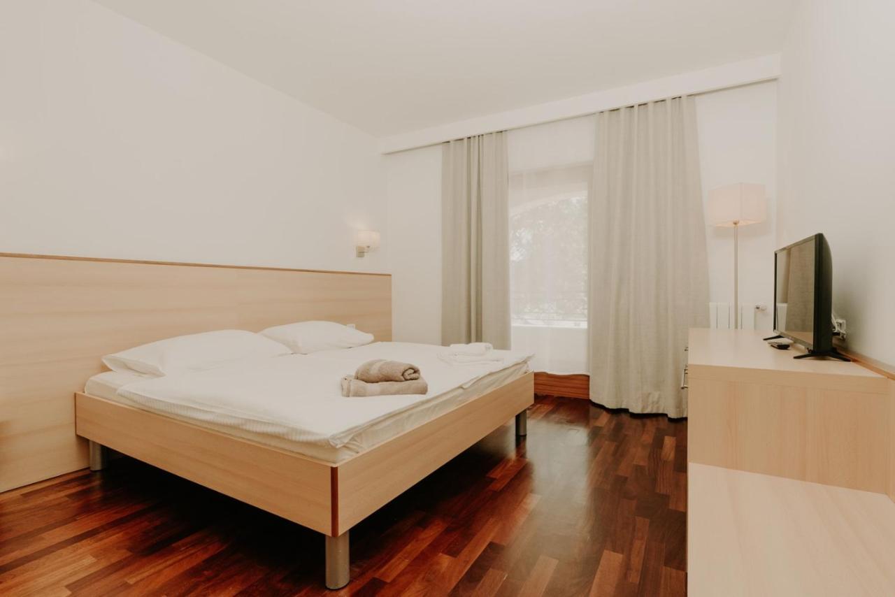 Bed And Breakfast Kolo Adults Only Bužinija エクステリア 写真
