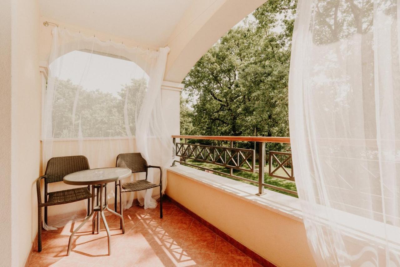 Bed And Breakfast Kolo Adults Only Bužinija エクステリア 写真